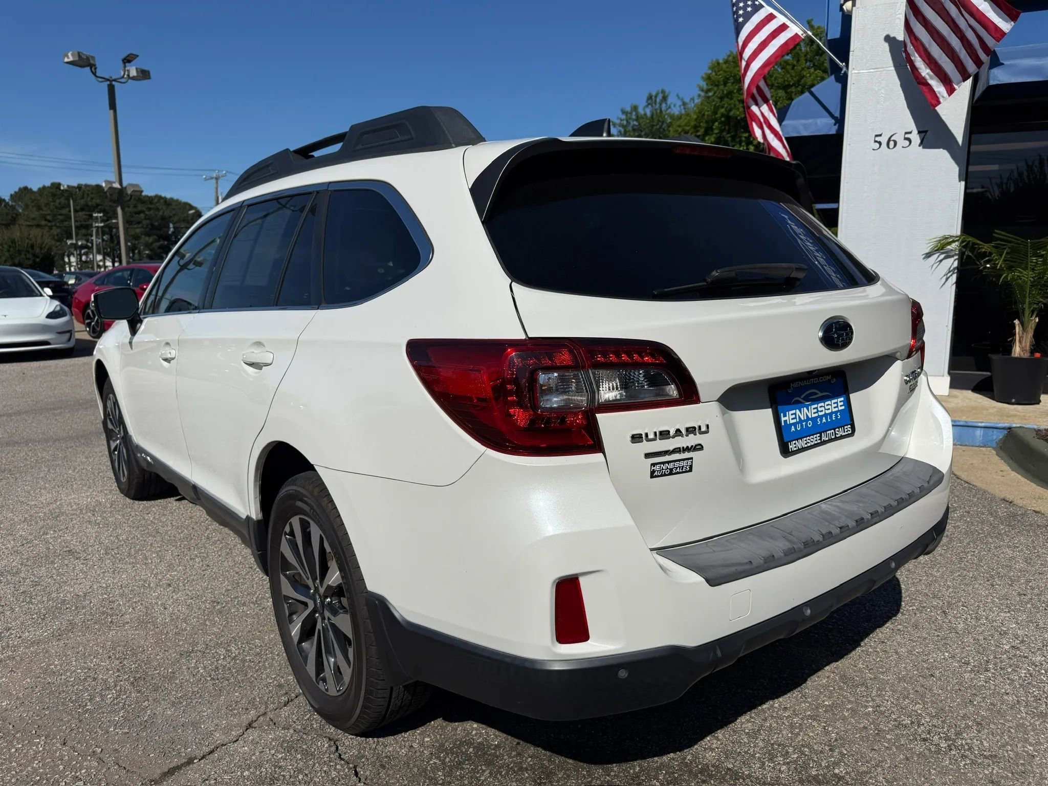 Used 2017 Subaru Outback 2.5i Limited AWD/4WD image 25