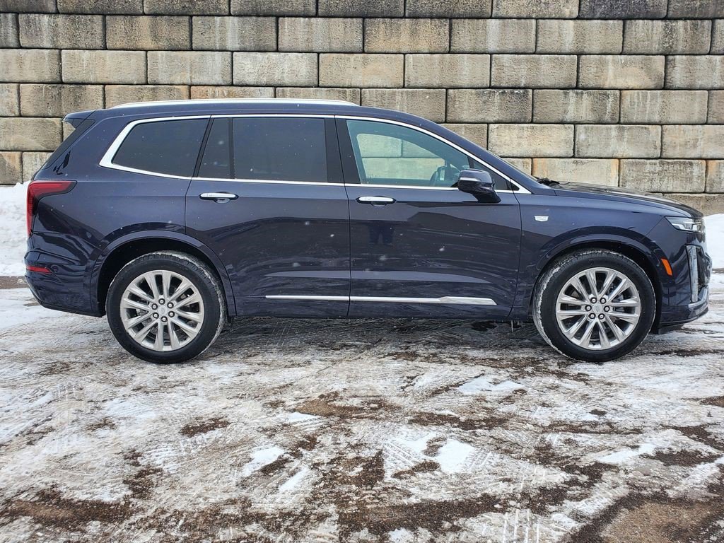 Certified 2024 Cadillac XT6 Premium Luxury w/ LPO, Floor Liner Package AWD/4WD image 4