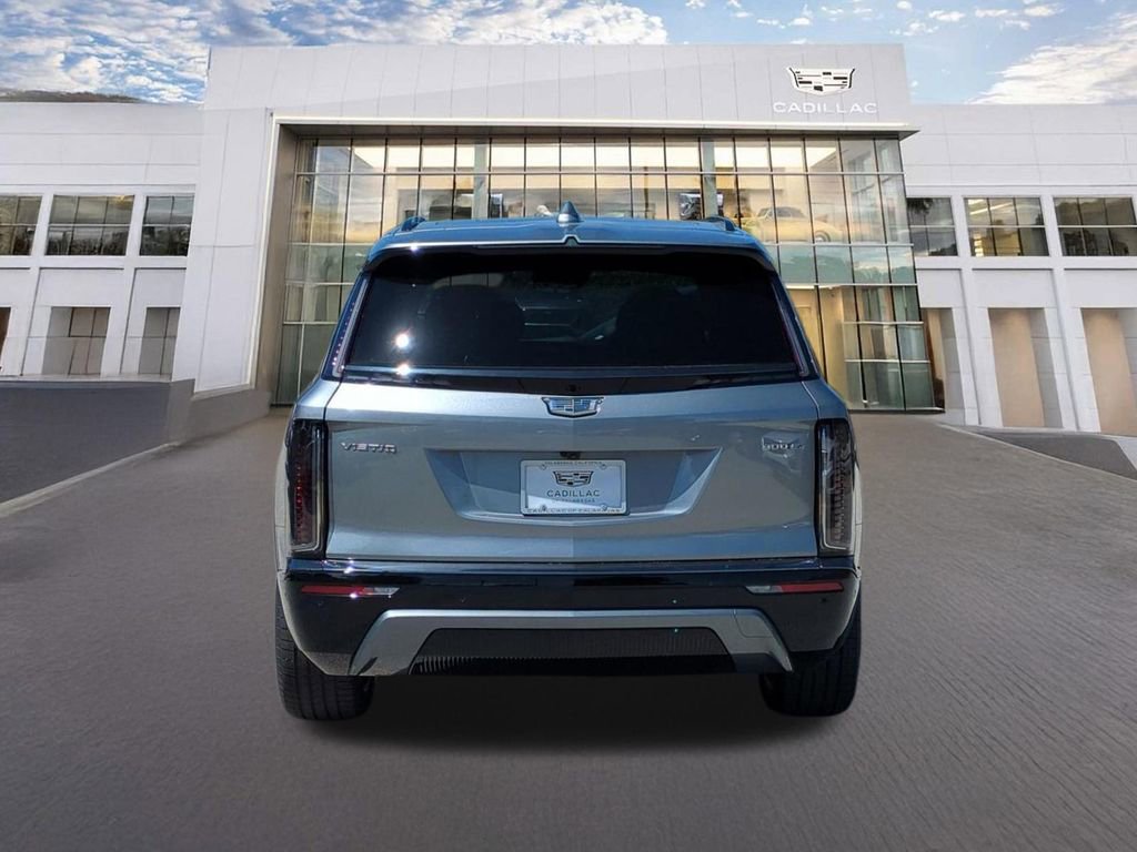 New 2026 Cadillac Vistiq Luxury w/ LPO, Floor Liner Package AWD/4WD image 4