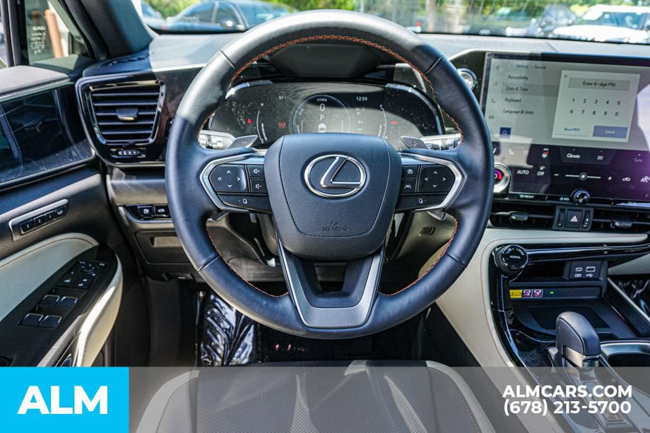 Used 2024 Lexus NX 350h AWD image 28