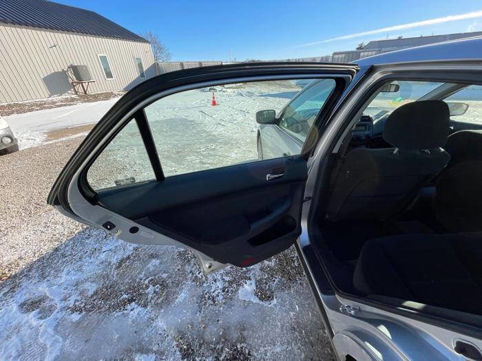 Used 2006 Honda Accord VP image 22