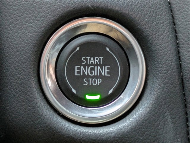 Used 2024 GMC Yukon AT4 w/ Technology Package image 35