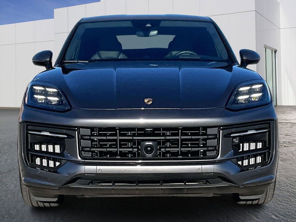 Certified 2025 Porsche Cayenne GTS image 10