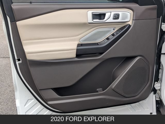 Used 2020 Ford Explorer Platinum w/ Premium Technology Package AWD/4WD image 11