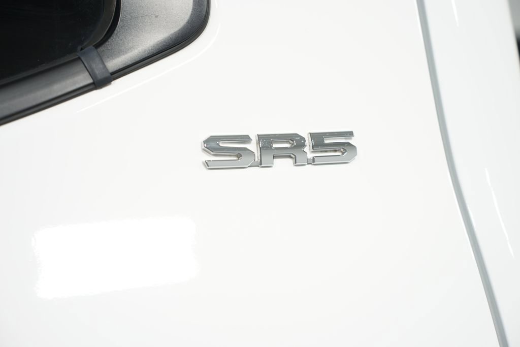 Used 2024 Toyota Tundra SR5 w/ SR5 Premium Package image 11