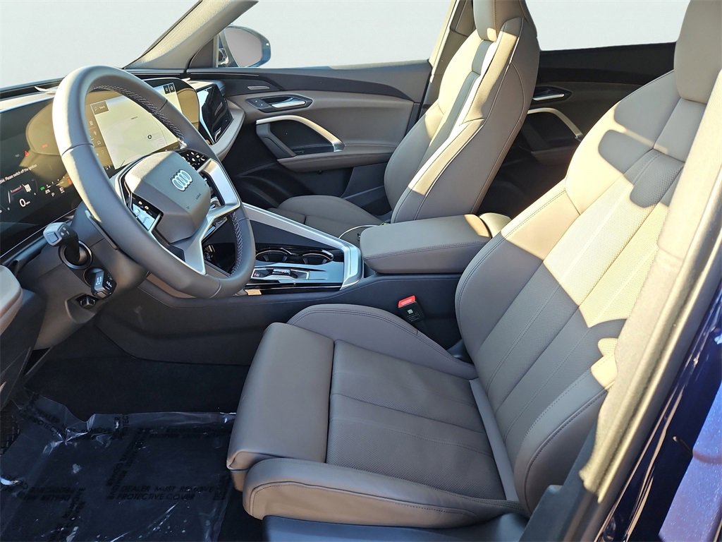 New 2025 Audi Q5 Premium Plus image 22