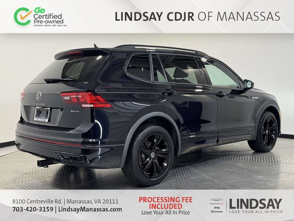 Used 2024 Volkswagen Tiguan SE R-Line AWD/4WD image 8