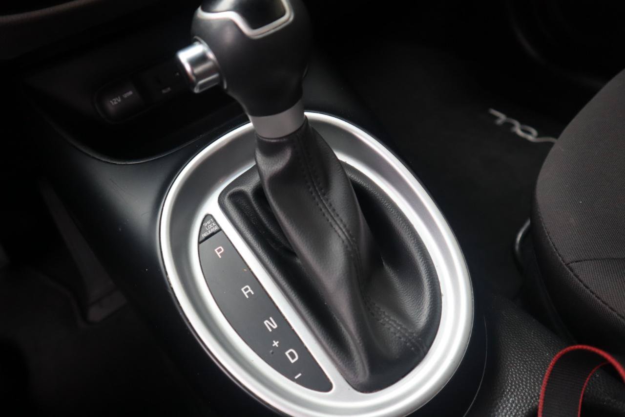 Used 2018 Kia Soul FWD image 57