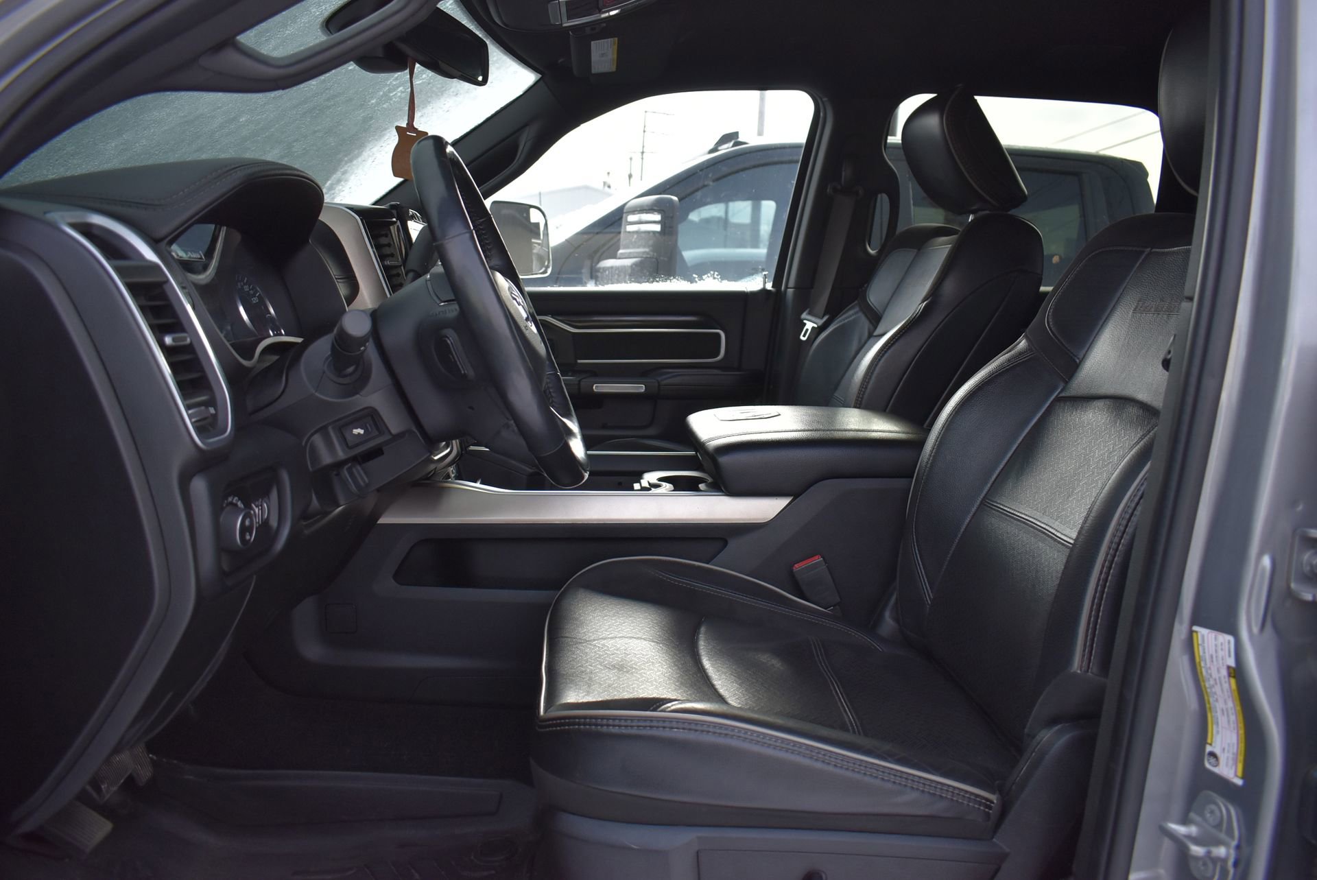 Used 2019 RAM 2500 Laramie image 13