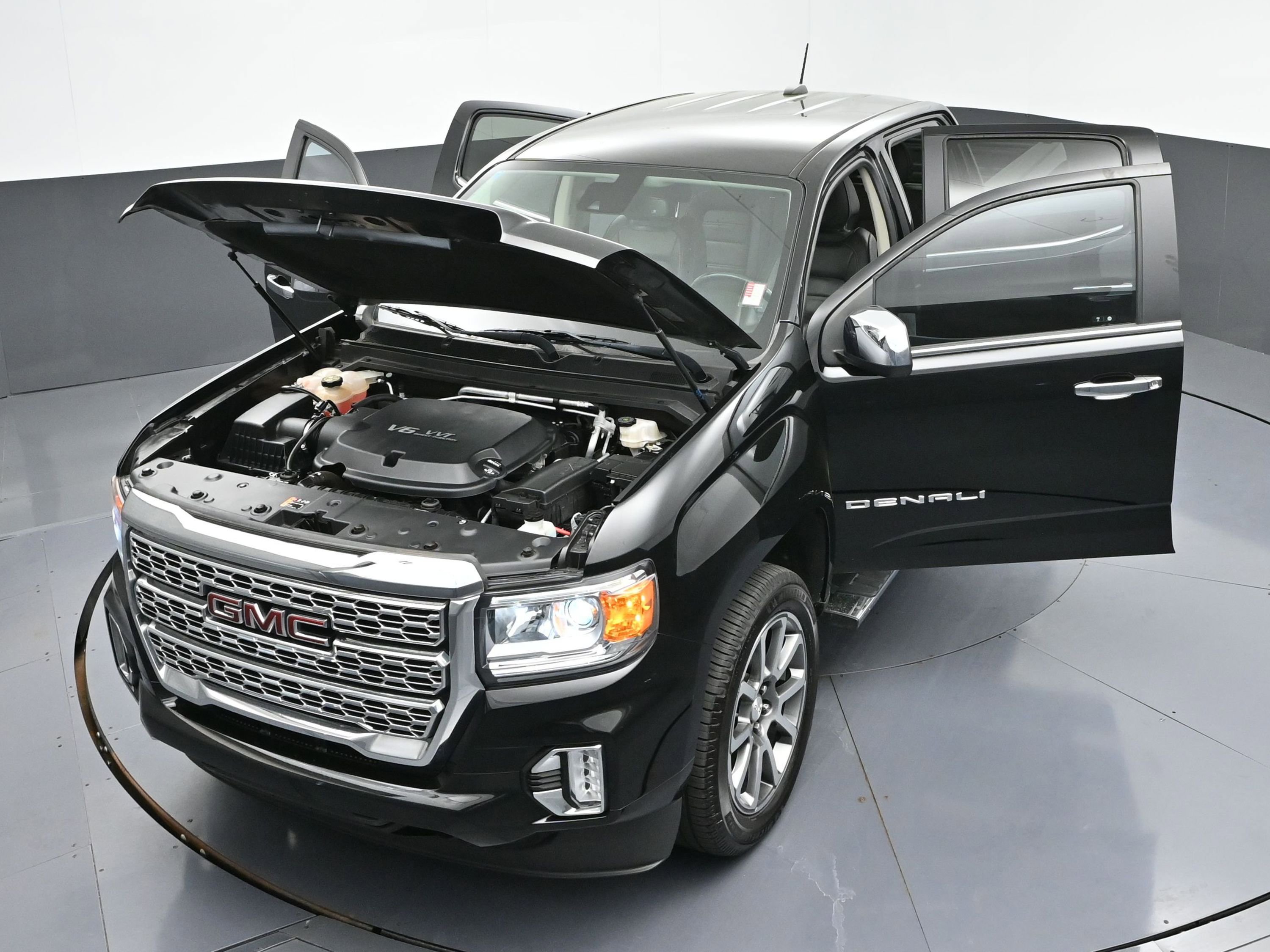 Used 2022 GMC Canyon Denali image 45