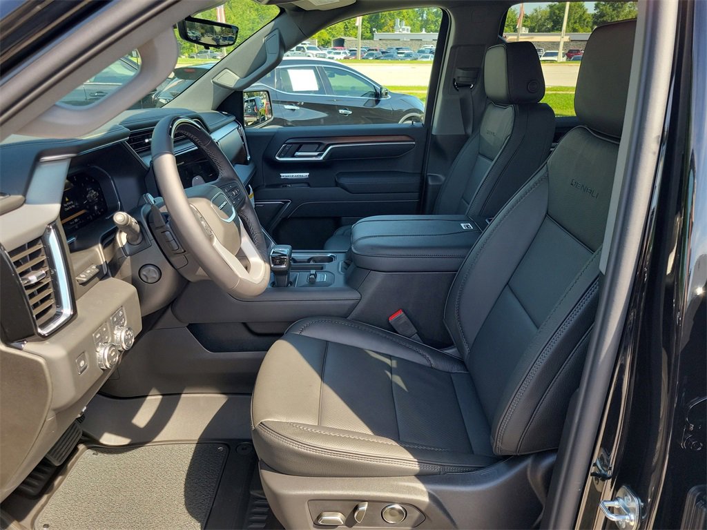 New 2026 GMC Sierra 1500 Denali image 11