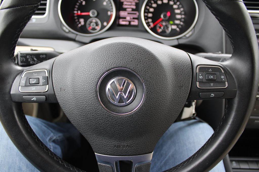 Used 2013 Volkswagen Jetta TDI image 24