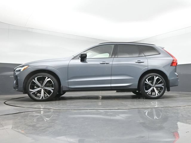 Used 2023 Volvo XC60 B5 Ultimate w/ Climate Package FWD image 14