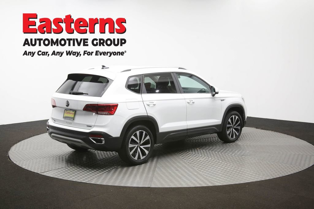 Used 2022 Volkswagen Taos SE AWD/4WD image 40