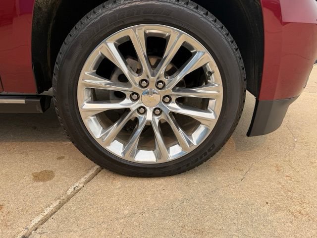 Used 2019 Chevrolet Suburban Premier w/ Premier Plus Edition AWD/4WD image 48