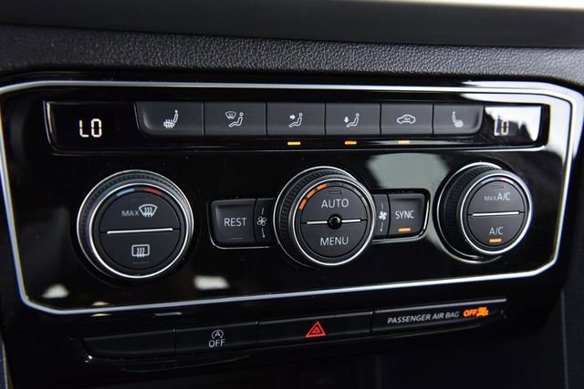 Certified 2023 Volkswagen Atlas SE image 15