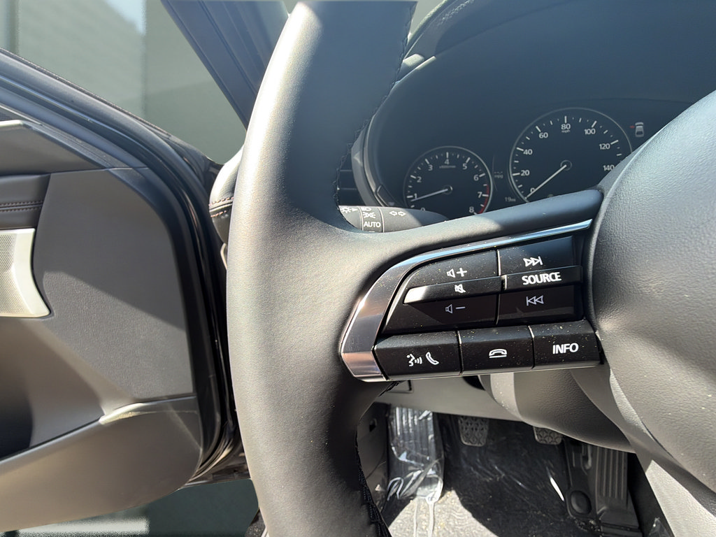 New 2026 MAZDA MAZDA3 2.5 S Hatchback w/ Premium Pkg FWD image 17