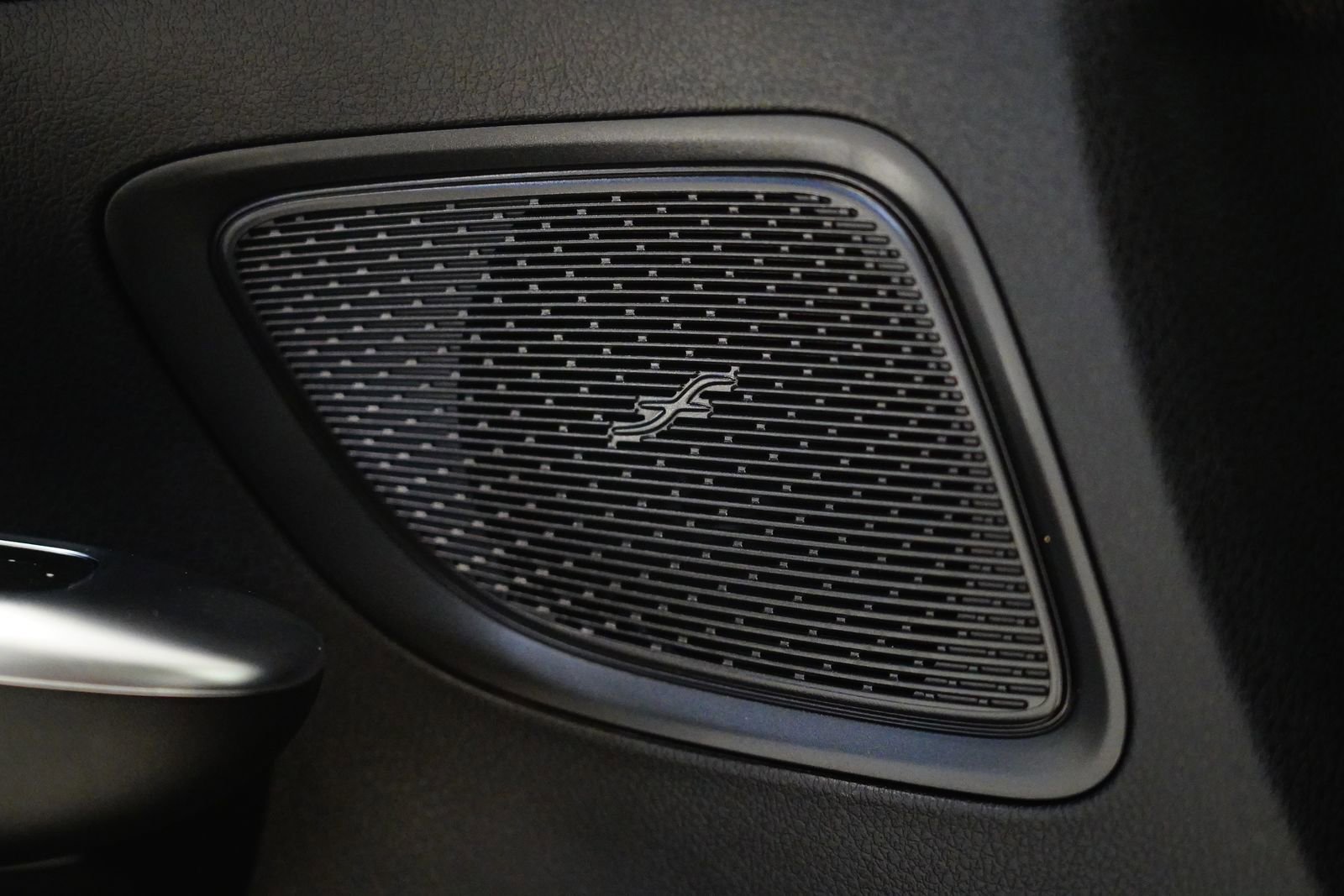 Used 2024 Mercedes-Benz C 43 AMG 4MATIC Sedan image 31