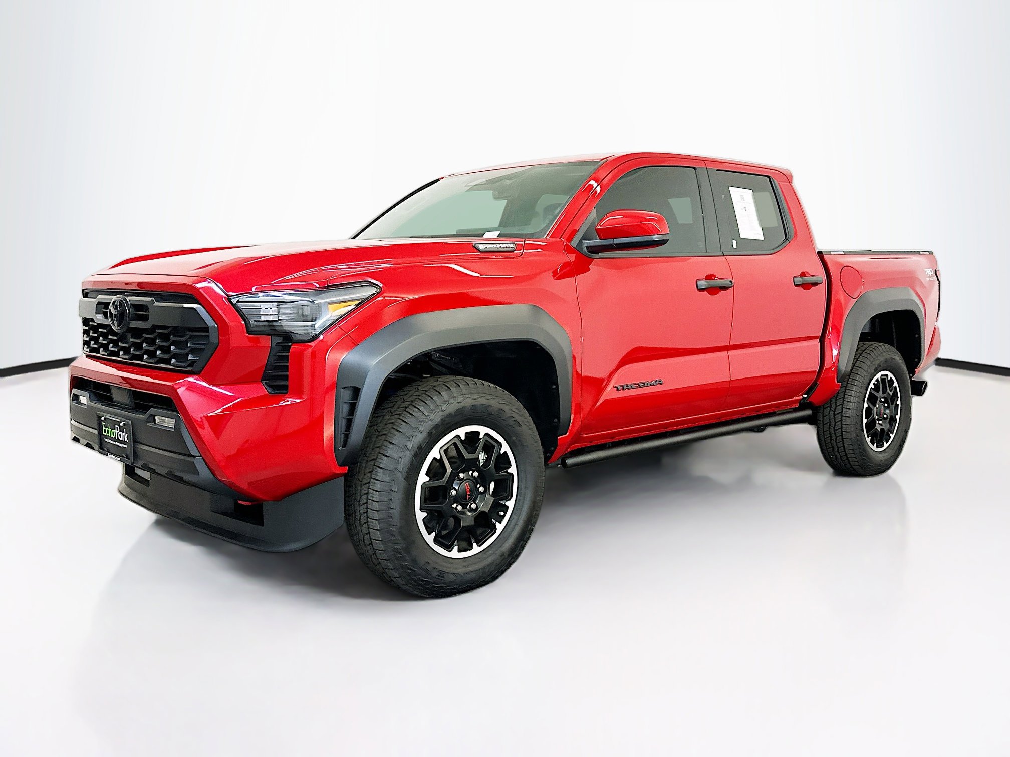 Used 2025 Toyota Tacoma TRD Off-Road AWD/4WD image 3