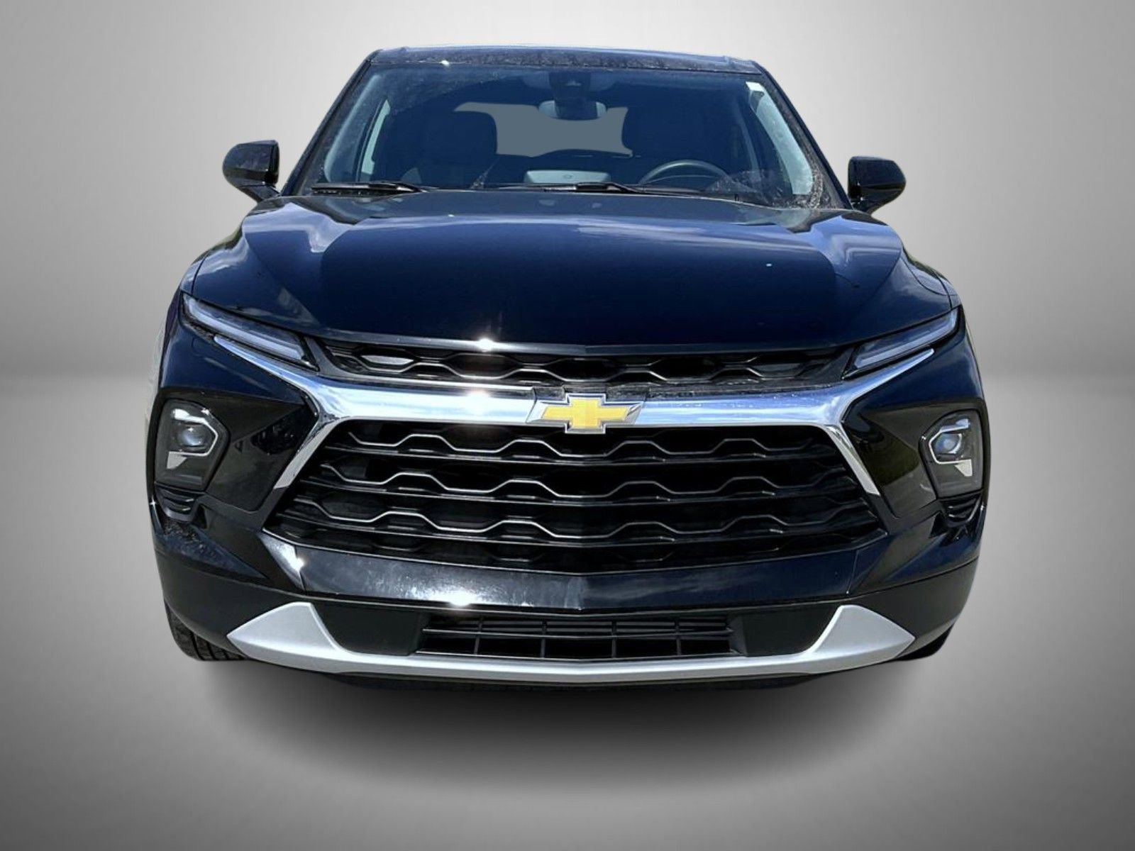 Used 2025 Chevrolet Blazer LT AWD/4WD image 2