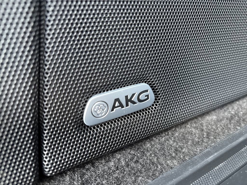 Certified 2025 Cadillac Escalade Sport w/ Touring Package image 20