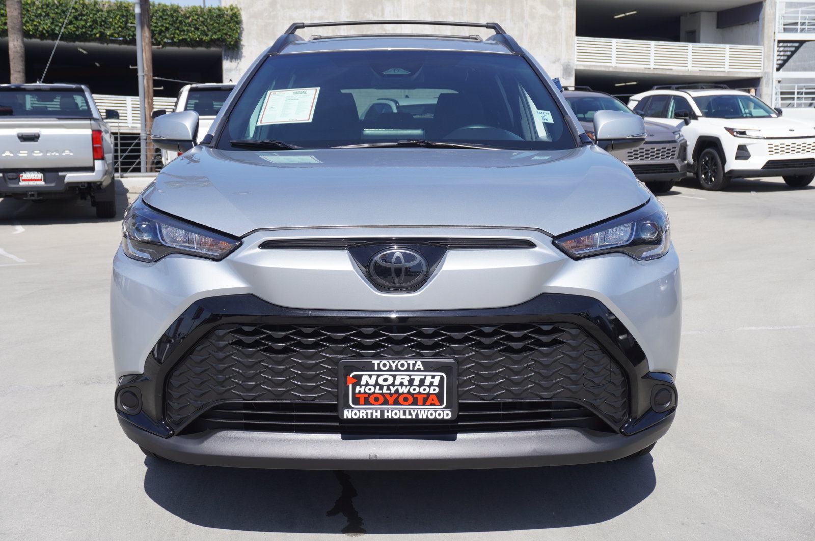 Certified 2024 Toyota Corolla Cross AWD Hybrid w/ Moonroof Package image 3