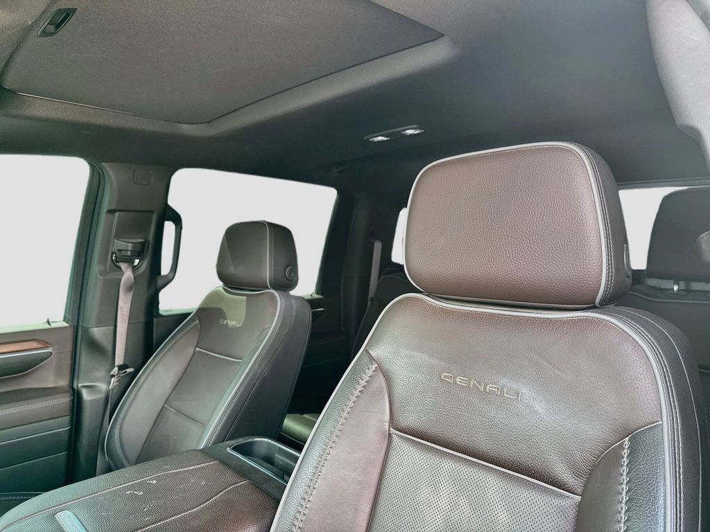 Used 2024 GMC Sierra 3500 Denali w/ Denali Reserve Package AWD/4WD image 13