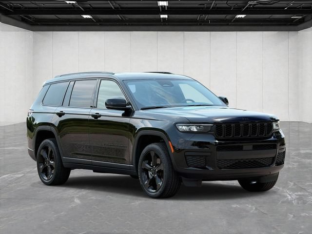Used 2023 Jeep Grand Cherokee L Laredo AWD/4WD image 7