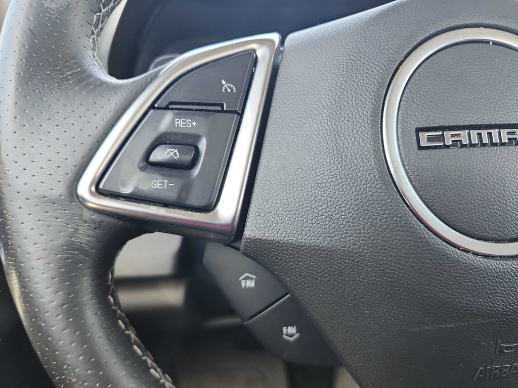 Used 2018 Chevrolet Camaro SS RWD image 29