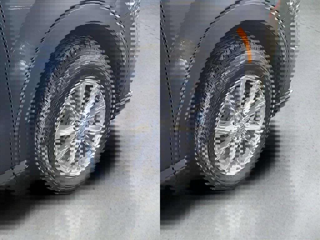 Used 2024 Honda CR-V EX image 37