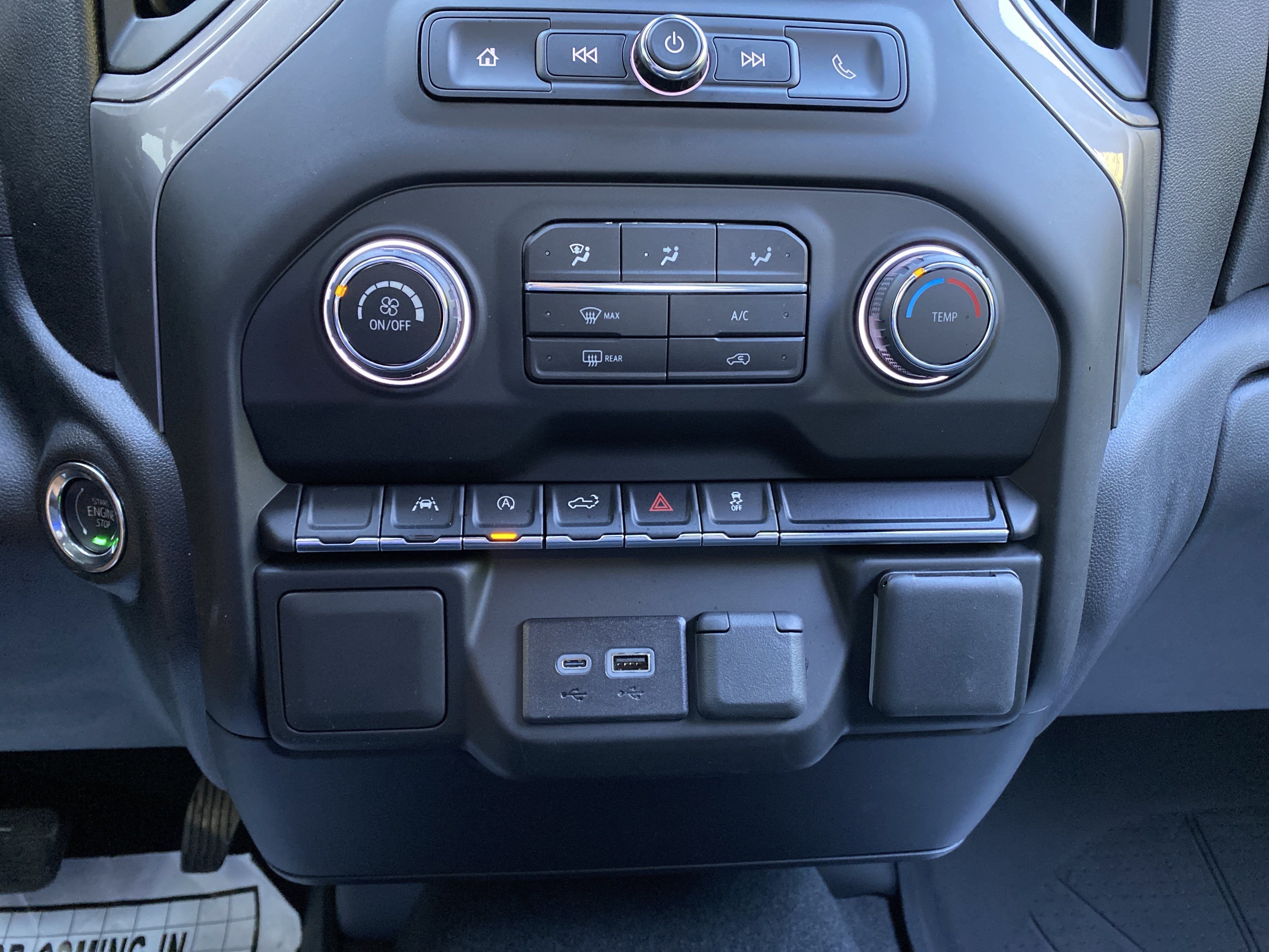 Used 2026 Chevrolet Silverado 1500 Custom w/ Turbomax Blackout Package AWD/4WD image 61