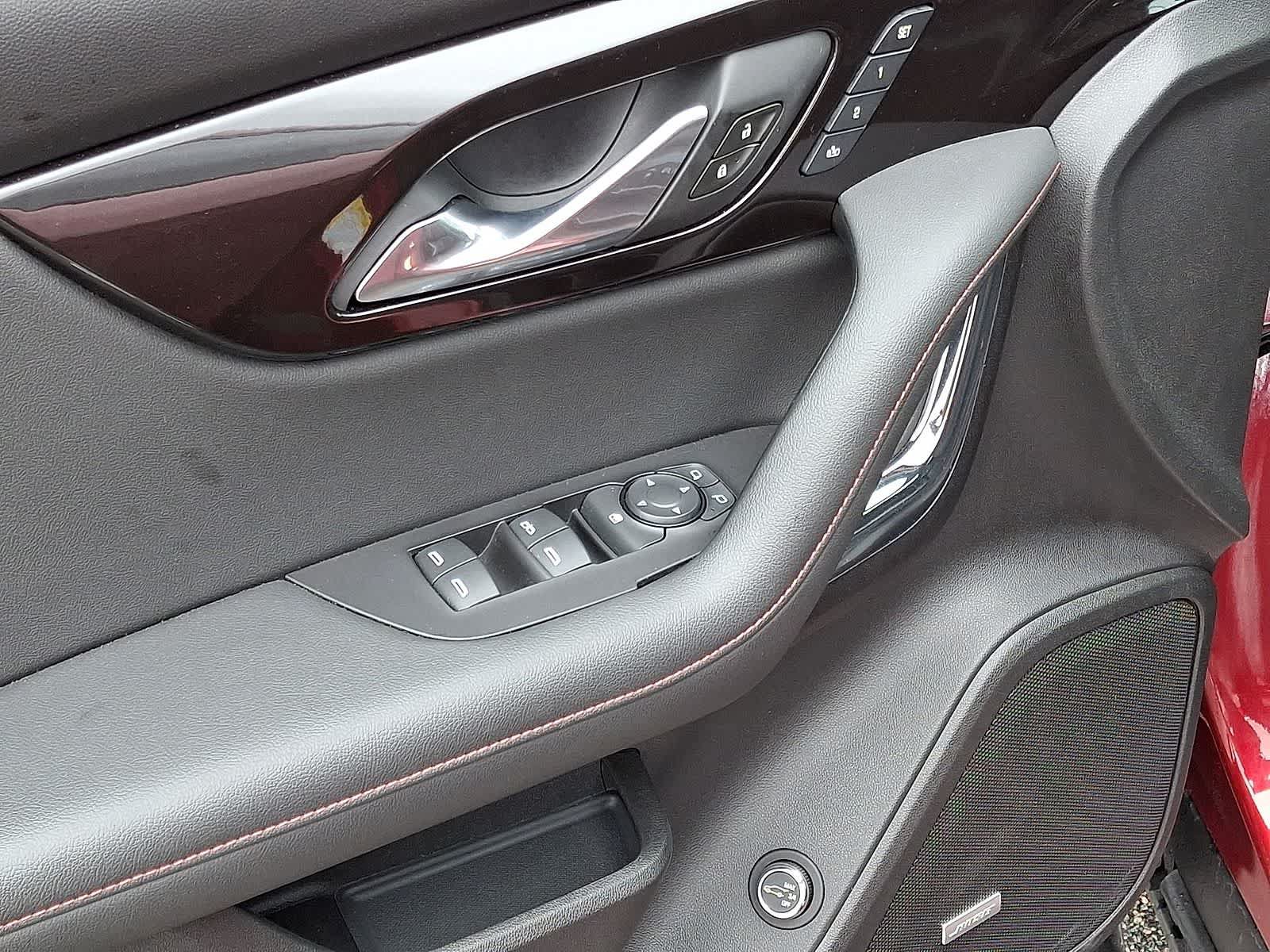 Used 2019 Chevrolet Blazer RS FWD image 29