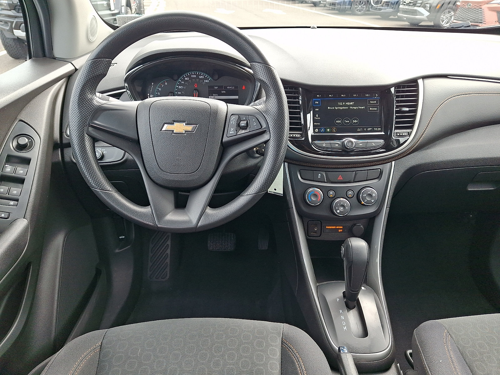Used 2018 Chevrolet Trax LS AWD/4WD image 12