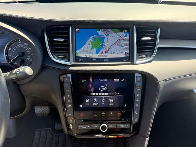 Used 2019 INFINITI QX50 Essential w/ Sensory Package AWD/4WD image 13