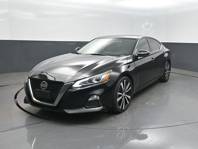 Used 2022 Nissan Altima 2.0 SR FWD image 1