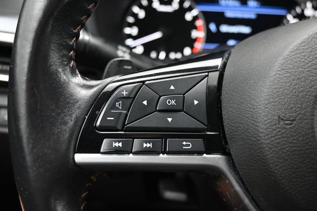 Used 2023 Nissan Altima 2.5 SR FWD image 12