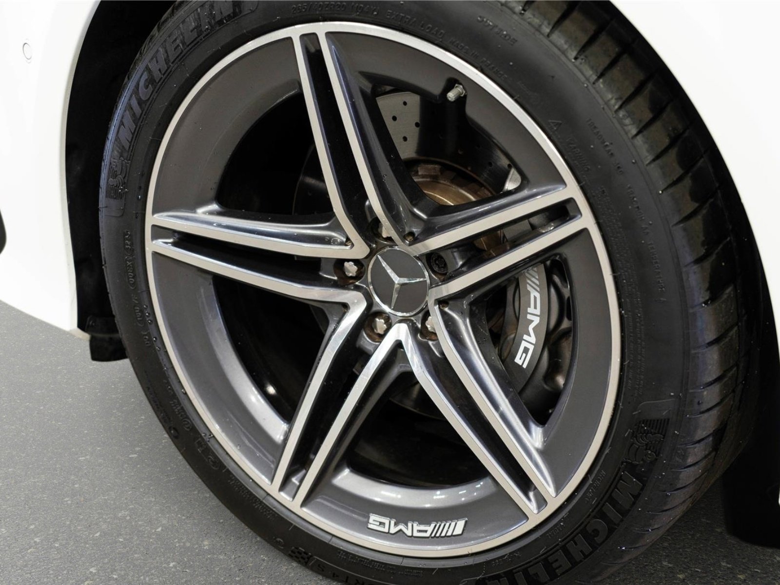 Used 2023 Mercedes-Benz AMG GT 53 image 4