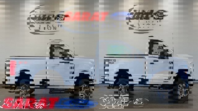 New 2025 Ford F350 XLT