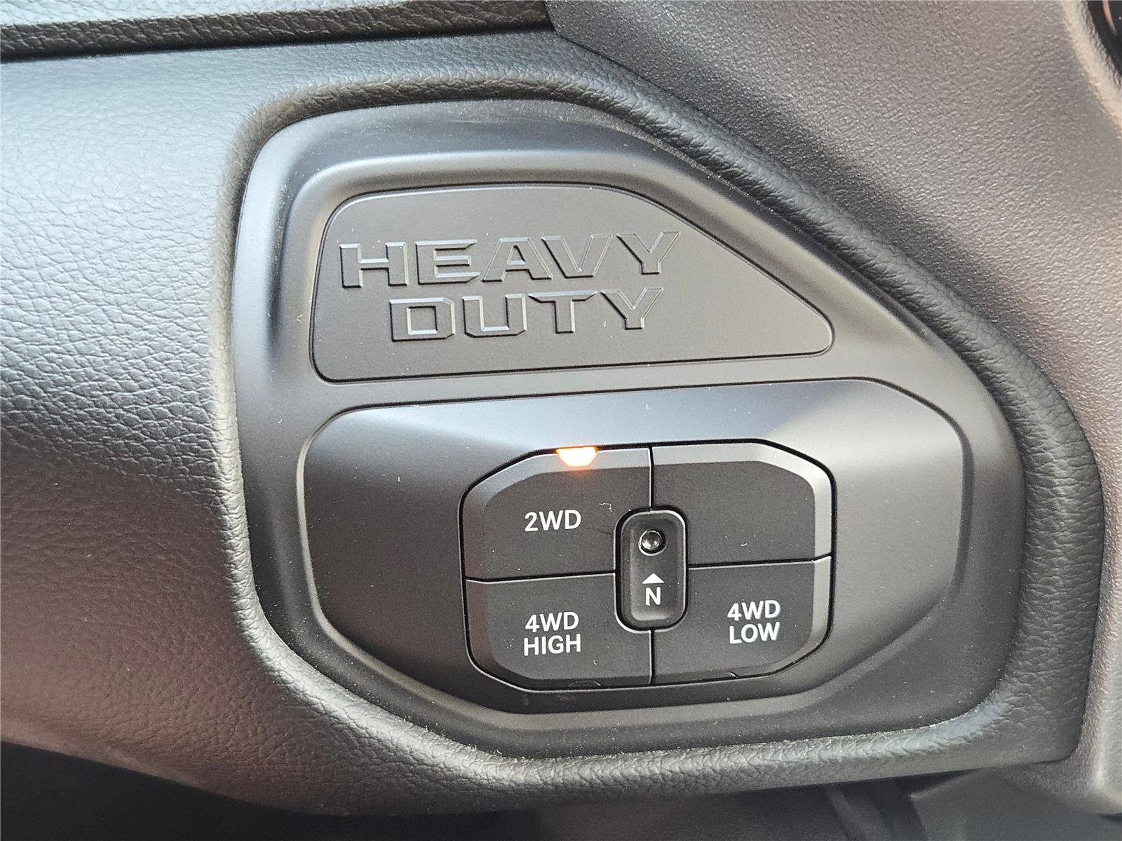 New 2025 RAM 2500 Laramie image 32