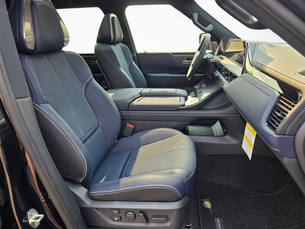 New 2027 INFINITI QX80 Sensory w/ Sport Exterior Package AWD/4WD image 27