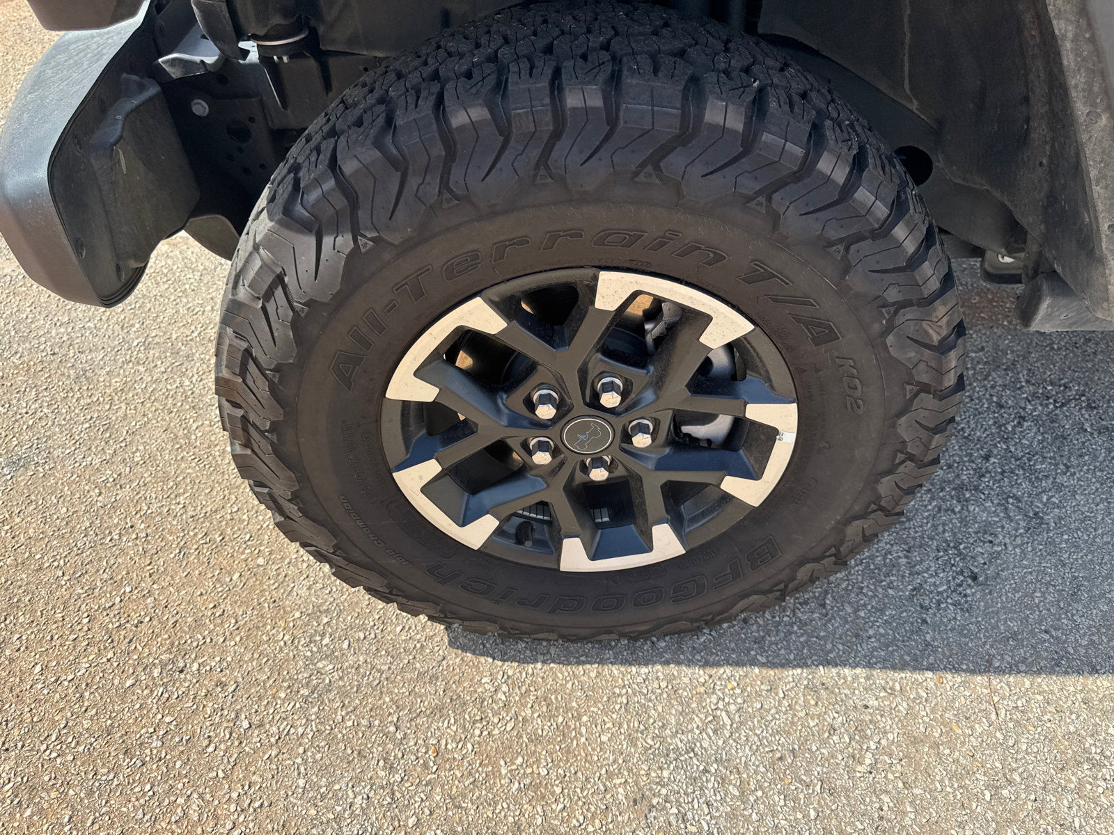 Used 2025 Jeep Wrangler Unlimited Rubicon 4xe w/ Convenience Group image 11
