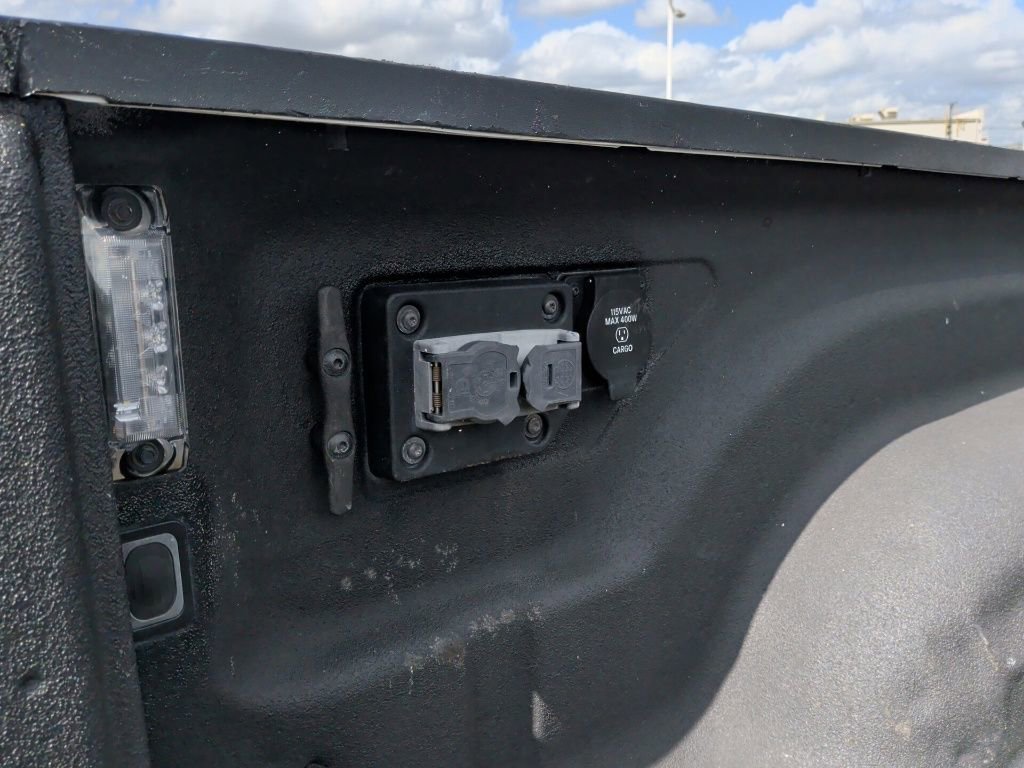 Used 2022 RAM 2500 Limited w/ Towing Technology Group image 46