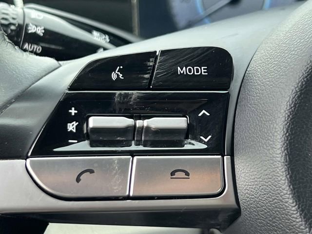 Certified 2023 Hyundai Elantra SEL w/ Convenience Package FWD image 19