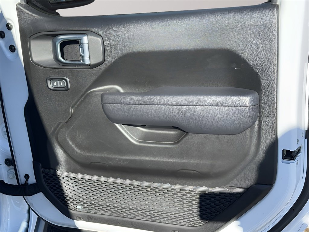 Used 2024 Jeep Gladiator Sport image 26