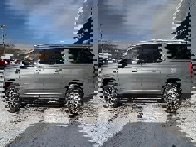 New 2026 GMC Yukon XL Denali image 6