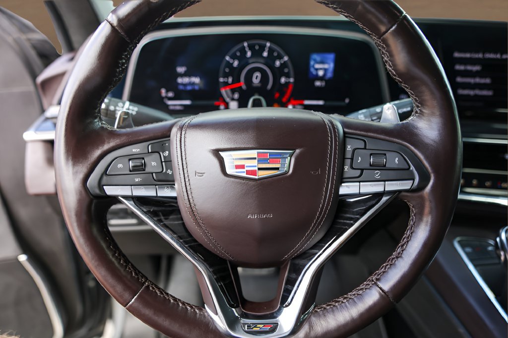 Used 2023 Cadillac Escalade V w/ LPO, ONYX Package AWD/4WD image 12