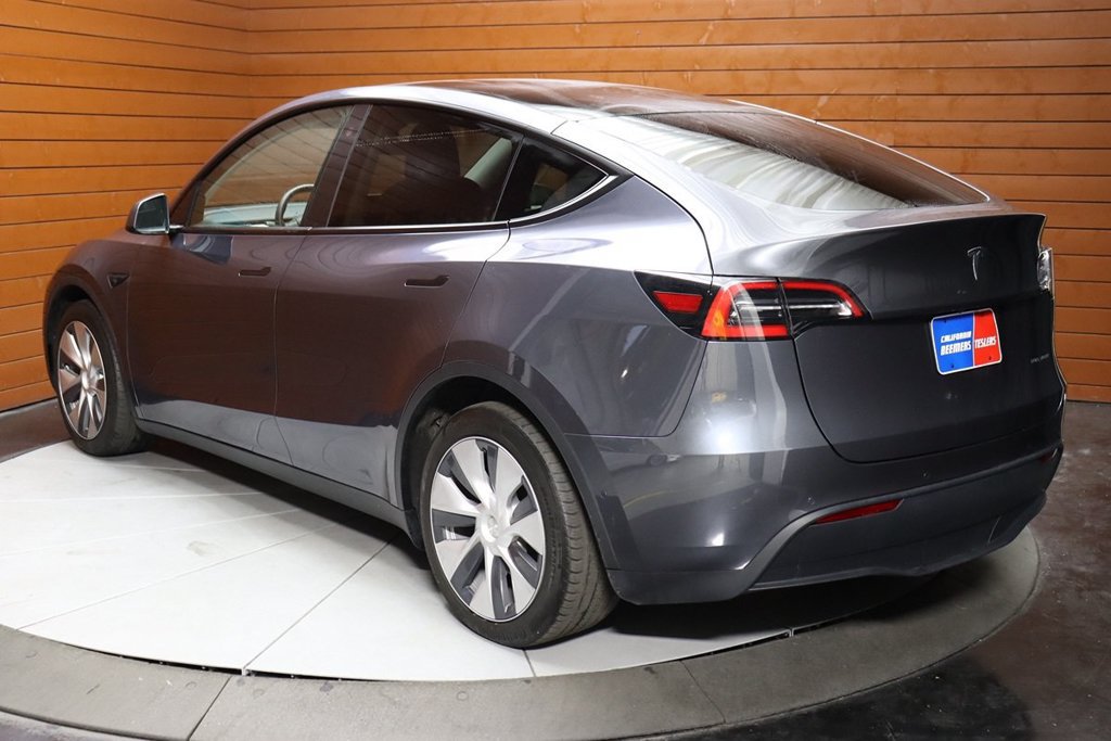 Used 2023 Tesla Model Y Long Range AWD/4WD image 8
