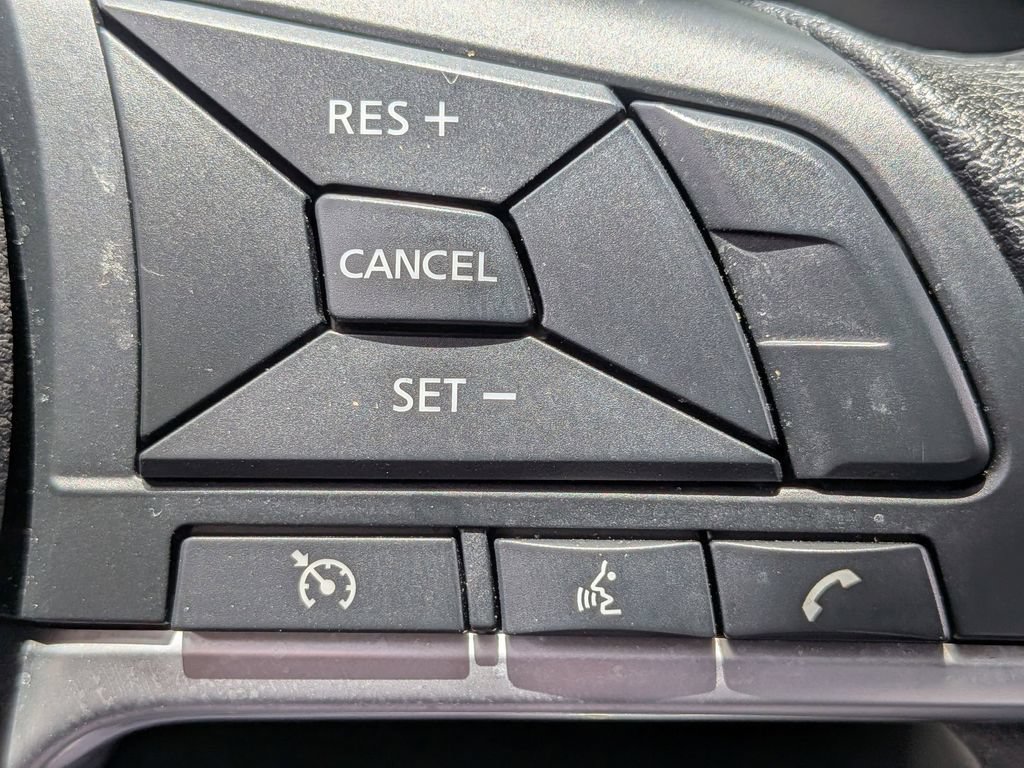 Used 2025 Nissan Altima 2.5 SV FWD image 26