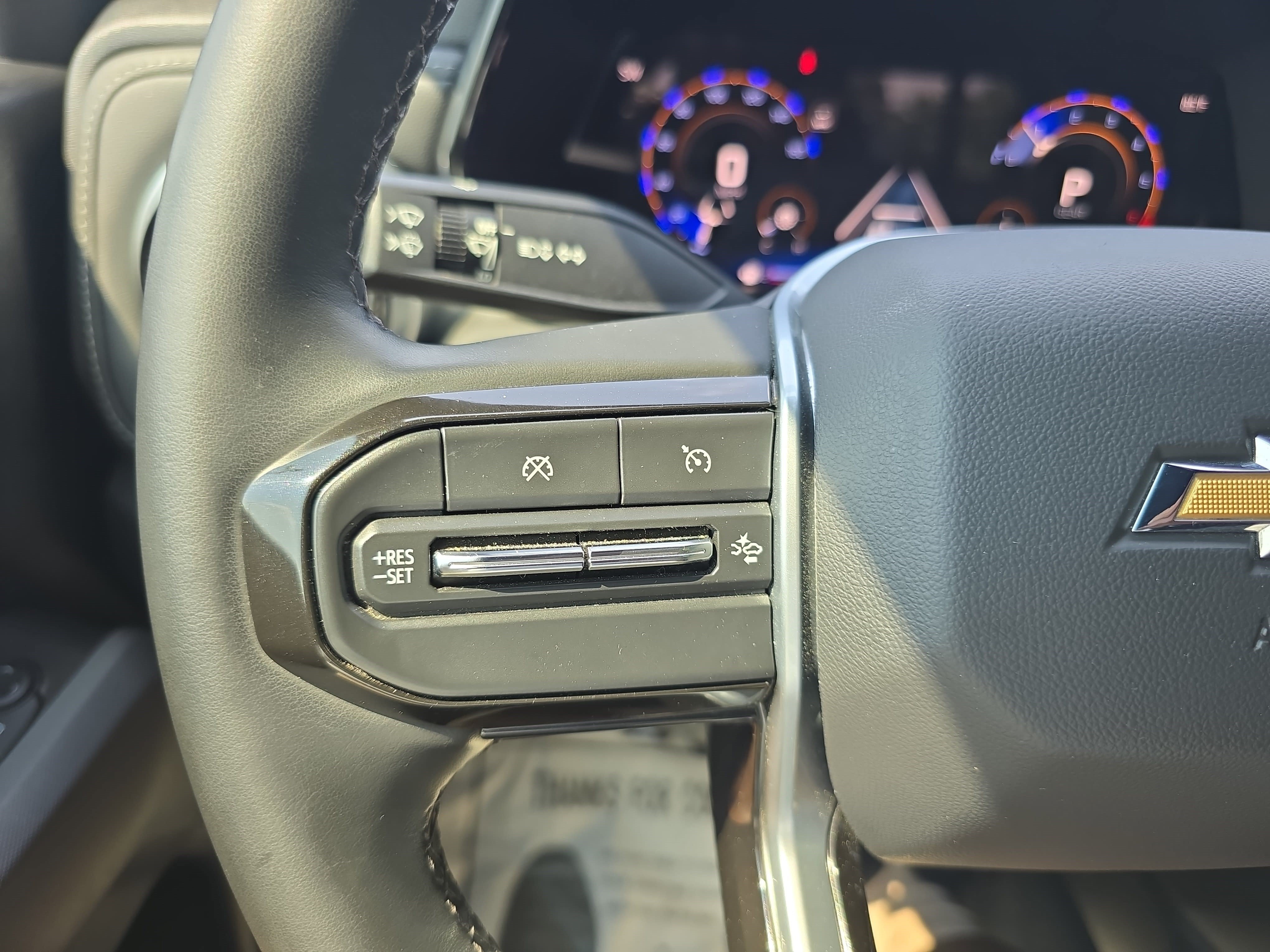Used 2024 Chevrolet Colorado LT w/ LT Convenience Package II RWD image 17