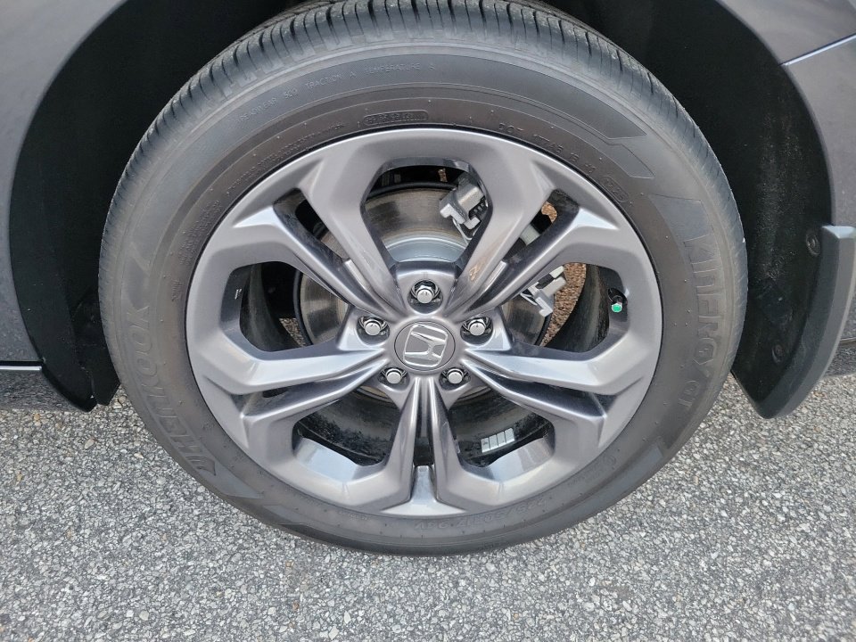 Used 2025 Honda Accord EX-L image 31